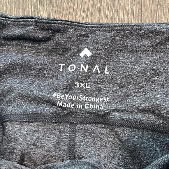 NWOT Tonal Womens Gray Athletic Leggings Size 3X - Picture 3 of 10